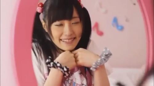 童顔ロリの美少女は白パンティ履いてる　　男優とベロチュー＆手マンされいっちゃう