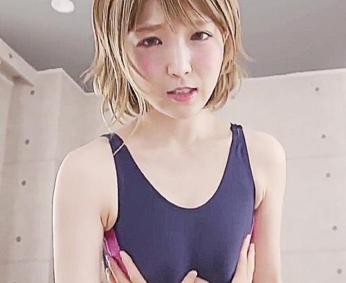 色白金髪のロリ生徒がちっぱいスク水で痴女仕掛け素股でローションぬるぬる顔面騎乗クンニから手コキに思わず絶頂 佐倉絆