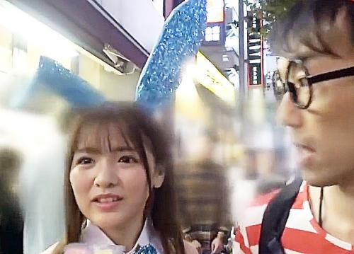 コスプレナンパ♥ウォーリーにナンパされたバニーガールがホテルに着くなりエロうさ化乳首責めから騎乗位激ピストン