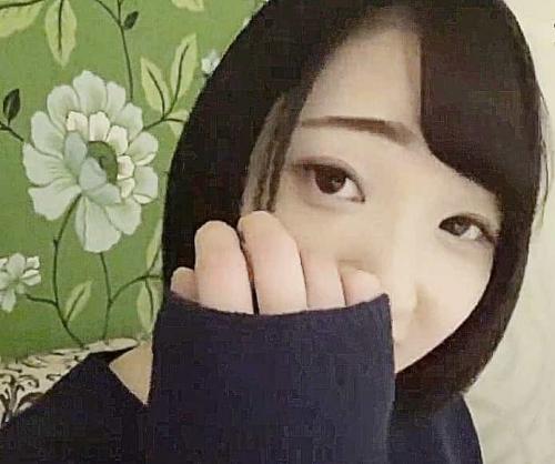 ハの字眉が可愛い素人黒髪ショートカット美少女がハメ撮り主観でノーハンドフェラ披露そのまま絶頂まで導く小悪魔淫乱娘