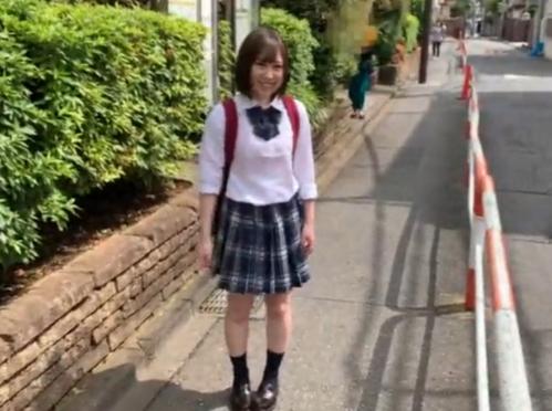 『おじさん待った？』オヤジフェチの制服ショトカJKがテンション高めにパパ活現場に現れデートもそこそこホテルエロ