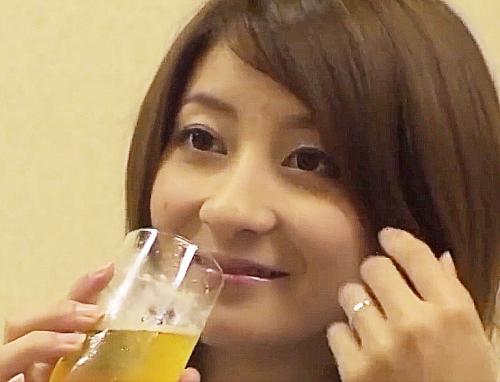 『無礼講♥』美人若妻との不倫旅行でほろ酔い人妻に夜這いしかけ浴衣から巨乳おっぱい丸出しキスフェラ剛毛ワレメにねじ込み