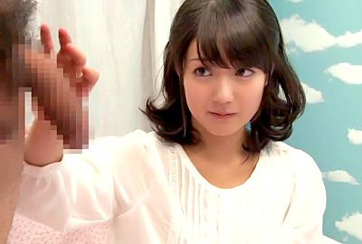 こんな可愛い保母さんが初めての相手なんてすぐ射精しちゃうよ・・・