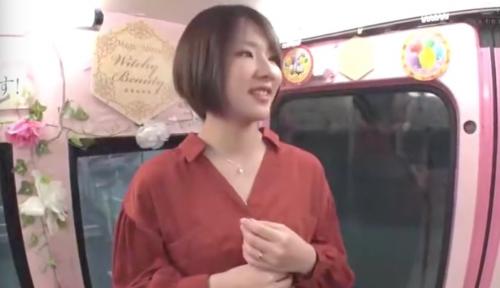 人妻ナンパ☆ショートカットの美人奥様をMM号に連れ込みお金の力で電マオナニーさせ不倫セックスでメス堕ちさせちゃう