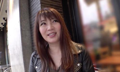 【熟女ナンパ】自らAV出演に応募した美熟女奥様をホテルに連れ込みアダルトデビュー❤️他人棒で突かれまくってメス堕ちしちゃう