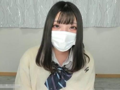 「ちょっと濡れてるかもw」透け透けセクシー下着美尻制服スケベ娘がオナニー【ライブチャット】