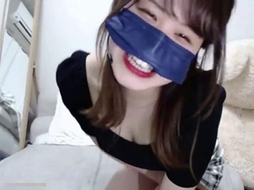 「チュッ！カンパーイ！クリきもちぃw酔いまひたw」ワンカップ泥酔発情娘【ライブチャット】