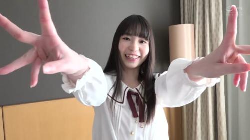 【処女喪失】『っ…！…痛い…』エロ美乳おっぱい地味かわいいJD18歳！色白美肌を震わせながら浅黒い大人チンポと結合SEX！