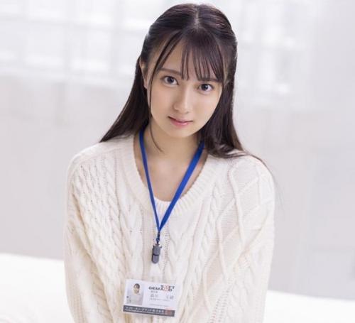 自らオマンコを広げて「おチンチン挿れてください」。美人女子社員がエロすぎる！