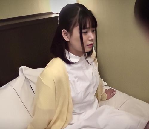 【素人ナンパ】ナースにインポオナニーの介助をお願いして優しくフェラ抜きしてもらいその後ハメさせてもらう！！