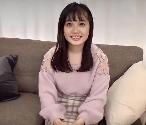 【素人ナンパ】色白なかわいい女の子とイチャイチャしながらエロいことしまくる！興奮しっぱなしで鬼ピストンが止まらない！！