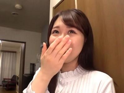 【OLエロ動画】「ちょっ...困ります...」むっつりスケベな可愛いOL宅にやや強引気味に侵入しエッチ