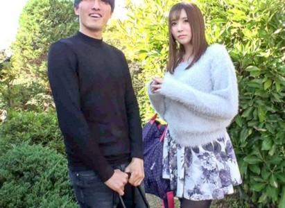 ※マジ抜ける！【爆乳NTRエロ動画】温泉旅行に来た幸せそうなカップルの爆乳ギャルを騙し彼氏不在時に屋外で勃起チンポ挿入