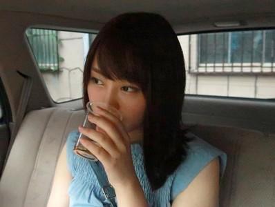 【マジックミラー号エロ動画】MM号に乗せることが出来なかった可愛い子に超強力媚薬を飲ませ再ナンパし屋外でエッチ！