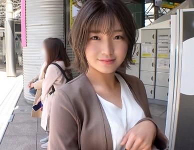 【美少女ナンパエロ動画】押しに弱い関西弁の癒し系美少女みすずさん22歳をナンパしホテルで勃起チンポを挿入！