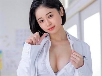 【巨乳エロ動画】＜MINAMO＞「精子だしたら勉強頑張れる？♥」巨乳で美人な保健の先生がやる気の出ない生徒のチンポをヌク