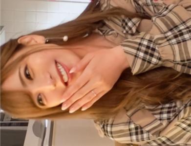 【人妻ナンパエロ動画】マジ綺麗な子持ちのセックスレス美人妻をナンパし他人棒でガン突きすると久しぶりのチンポに激イキ！