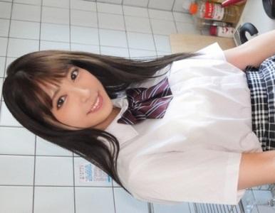 ※個人撮影【JKエロ動画】リモバイで悶える美少女JKまいちゃんがおじさん宅で大人の勃起チンポでガン突きされイク