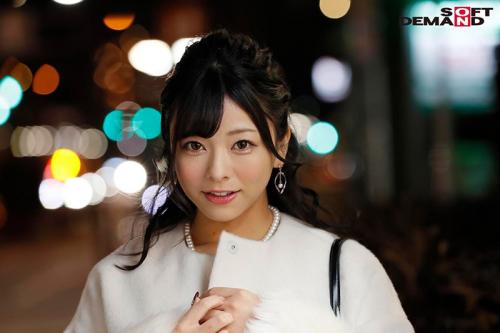 令和初の新成人が皆さんにセックスを見られイキまくる！中から外が見えず、外から中が見える！男優のテクに堕ちていく！
