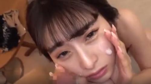 スレンダーなナイスボディ！かわいい女子を連れこみ！口いっぱい頬張るチン棒！チ○ポ丸呑みディープスロート！ザーメンシャワー！
