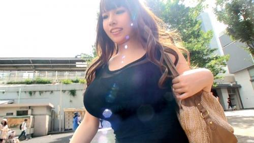 デカいなんてレベルじゃない！とんでもない爆乳お姉さんと濃密SEX