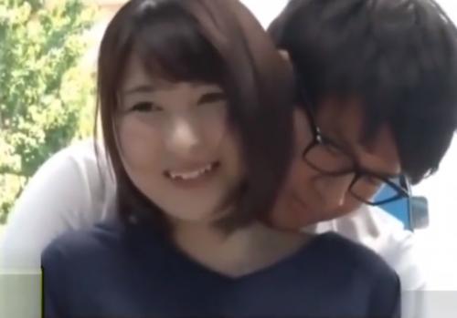 マジックミラー号に人妻が乗車。草食男子のチンポをマンコに入れ、自信をつけさせる！