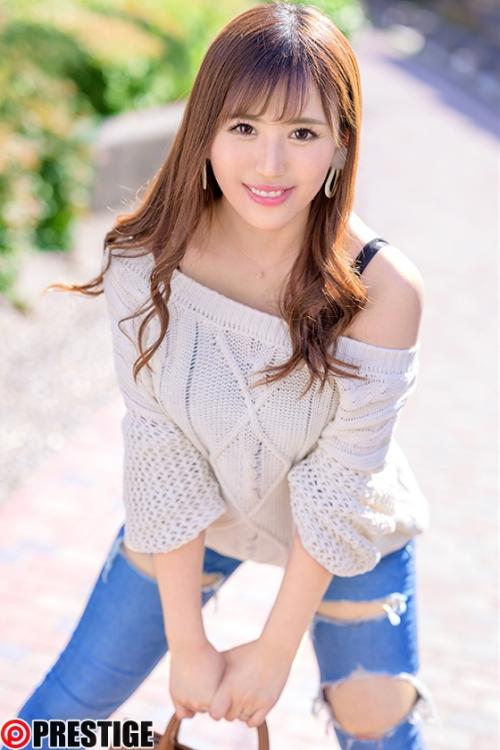 【素人ギャル妻】美巨乳敏感スレンダー美脚モデルボディの人妻が自宅で潮吹きピストン！子供と旦那がいない隙にエロセックス