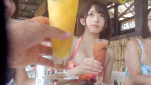 【個撮　素人ビーチナンパ】清楚系美巨乳スレンダーギャルが変態すぎてエロ！デカチンを上目遣いでジュポフェラにフル勃起不可避