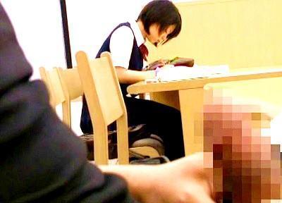 ＜枢木みかん＞図書館で勉強する女子高生が痴漢に狙われてしまいチンコでパコられる！