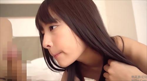 可愛いあべみかこの笑顔とリアクションをS-Cuteの美しいDVDムービーに収め、不自然さのないセックスを見せてくれます、すべてを脱ぎ捨てて！