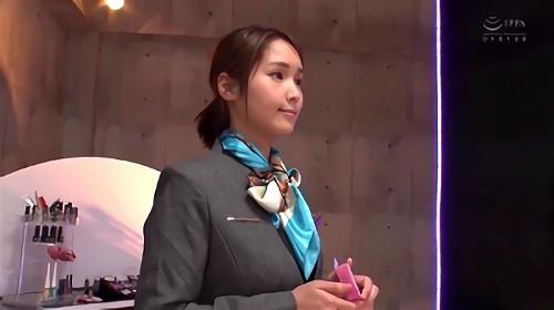 『美女』NG解除を繰り返し怯えるリアクションを愉しんで停止解除で一気にカイカンが後追い大量潮吹き、美容部員、エレベーターガール、ウエイトレ！