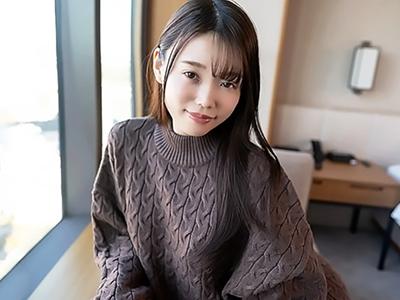【恋愛×美少女】美脚美尻の細身で色白な美少女さん‼挿入時超エロい‼子宮奥まで激ピストンされて感じまくる姿がめちゃシコｗｗｗ
