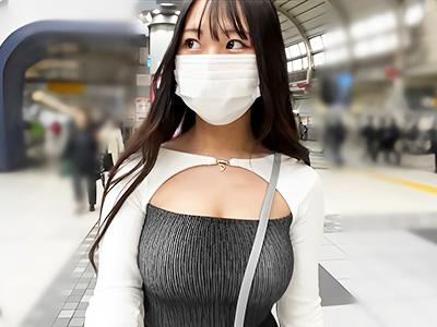 《騎乗位×爆乳》Iカップ美少女の予想外の展開から紡がれる街中での新たなストーリーがあなたを誘う！