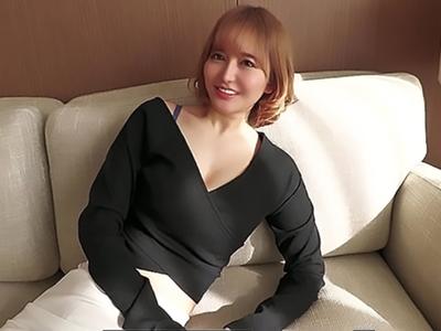 【追撃の達人】スタイル抜群で巨乳なお姉さん‼立派なチンポコバキュームフェラ責めしまくる姿が超絶エロスｗｗｗ