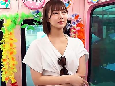 ＜痴女×マジックミラー便＞めちゃカワで痴女ってるプリ尻女子さん‼クンニ責めされてエロ顔で感じまくる姿が最高に抜けるｗｗｗ