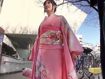 〖素人×ナンパ〗成人式で晴れ着姿に素人美少女さんをナンパ!!膣奥パコパコガン突きパコで感じまくる姿が最高すぎるｗｗｗ