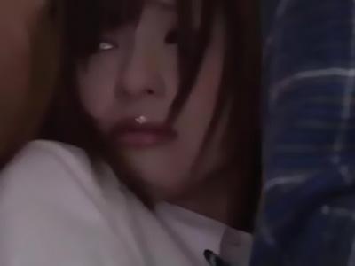 《レイプ》電車内で襲われる！美少女を狙う男たちの卑猥な手と彼女の果てしない屈辱の毎日ｗｗｗ