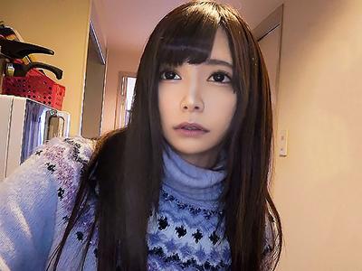 【素人×ハメ撮り】148cmの小動物みたいな美女がエッチな撮影に挑戦!!バックで突かれてイキまくってしまうｗｗｗ