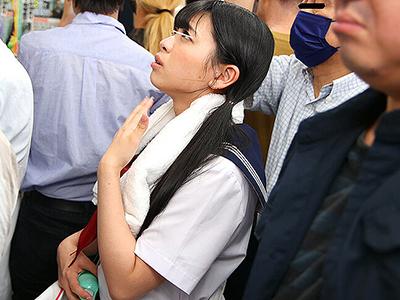 ＜イラマ×JK＞豊胸の女子生徒が狙われ膣の奥深くまで貫かれ絶頂の波に何度も飲み込まれるガチえっちな光景ｗｗｗ