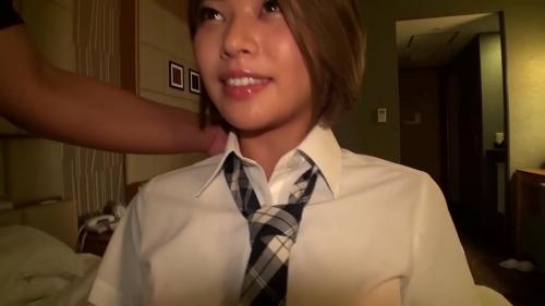制服姿のGカップ美爆乳ギャル系娘とガチハメSEX！日焼けしたムッチムッチな若肌にチンコギンギンバックでドンドン！