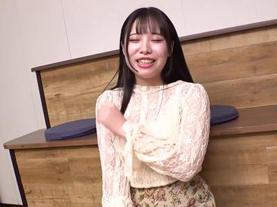 【JD】痴女になっちゃう！？うぶで奥手な素人娘がエッチに大変身！受け身だったのはどこへやら素人娘が男に馬乗り！ww