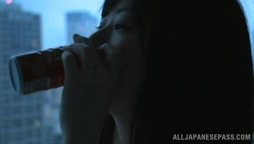 【浅倉彩音】熟女が食い付くように若い女のマンコを音立てて舐めまくるレズ動画！