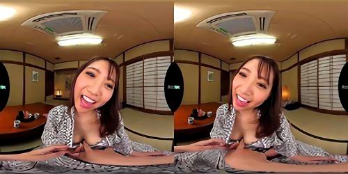 『フェラ』、妻とは違う明るいスマイルと積極的な気持ちに夢中になっていた俺は、夜も待たずにイチャイチャし、お風呂場で濃厚に求め合う、その後も部！