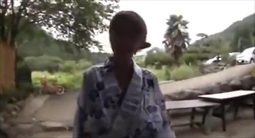 『吹石れな』男を混迷させる喜び主義の性格も併せ持っていた、ドキドキする彼女を車中で脱がし、走行中や給油中に羞恥遊びを敢行、観光地では一円の痛視！