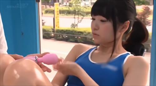 『JD』陸上部でのリハーサルに明け暮れる女子大生がオイル＆低周波マッサージで自慢の腹筋をぷるぷる震わせて感じちゃう。徐々に火照る身体。内に！