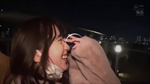 『美乳』カフェでスイーツ食べたり、とにかくスマイルが弾けまくるデートを楽しんだ後はホテルへ、部屋に入るなり抑えていた情慾をぶつけ合うような！