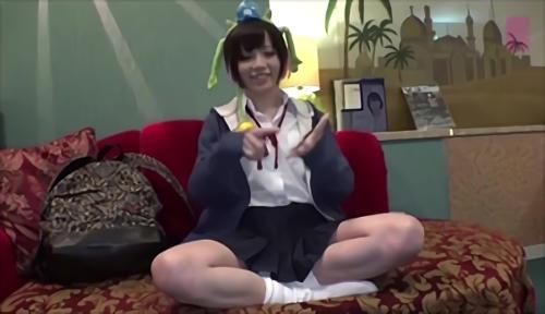 『お姉さん』ショートカットが似合うひかり、口は悪いが、エッチなことになるととっても恥ずかしがり屋で、そのギャップが超キュート、キスが大好きで、！