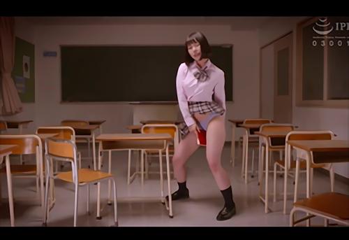『女子校生』これは性のお目覚めのキーポイントにもなるものと言われており、一人Hをしたことがない女性が、偶然角に性器が触れたことでカイカンを感じ！