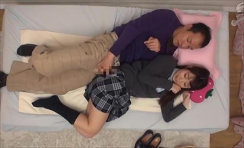 『JK』「ダメですよ…」の言葉もむなしく女子校生は中出しHまで受け入れちゃう！女子校生が素股して生でハメられ精子を中に出された検証動画です！