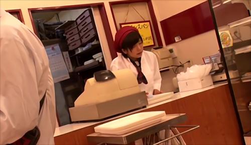 『ヤバイやつ』強い芯を持っていて、必死に反抗し続けていた、翌日から、痴漢地獄が始まった、彼女の私生活を調査し、徹底的にいやらしい性行為をし続ける！